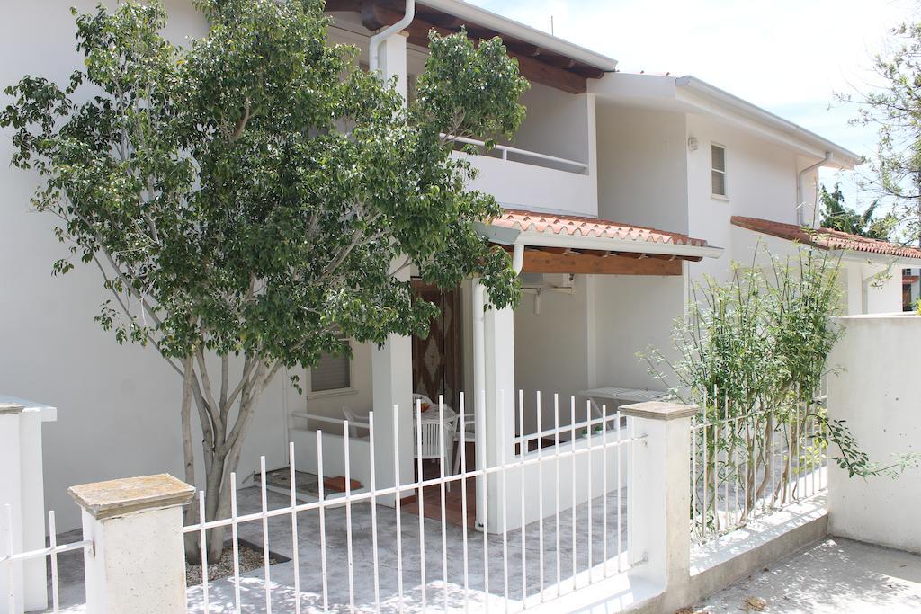 Appartamenti Le Mimose Santa Maria Navarrese Zimmer foto